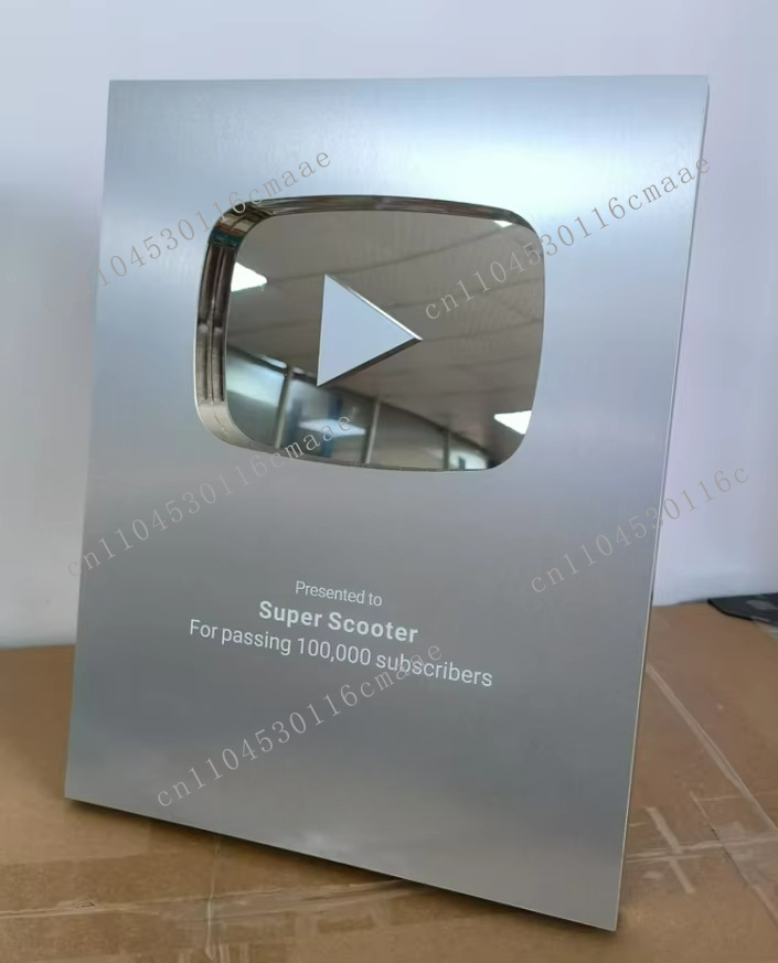 再生ボタン型の賞品、アルミ製の盾、トロフィー賞品、プレートの - Esports Gaming Trophy のレビューと価格