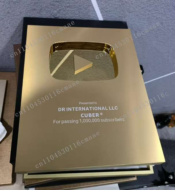再生ボタン型の賞品、アルミ製の盾、トロフィー賞品、プレートの - Esports Gaming Trophy のレビューと価格
